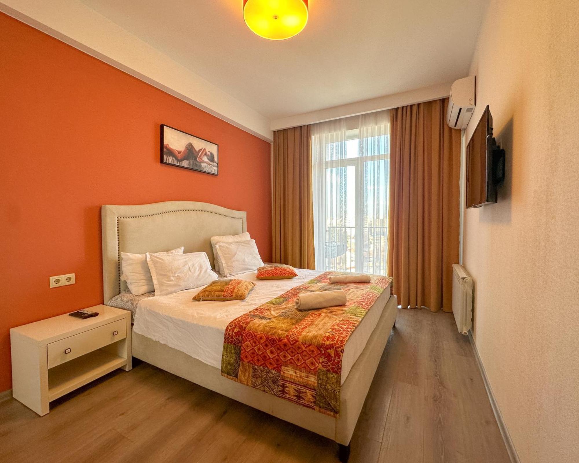Apartments With View Tbilisi Bagian luar foto